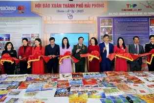 Hải Phòng khai mạc Hội báo Xuân Ất Tỵ 2025