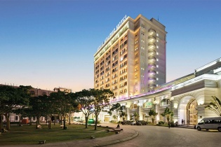 “Ông chủ” casino ở Hạ Long giảm nửa kế hoạch lợi nhuận
