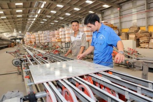 Chi phí nguyên liệu tăng đột biến kéo lợi nhuận hãng gạch CMC giảm 96% 