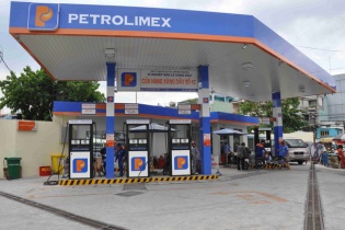 Nhóm JX gom 13 triệu cổ phiếu PLX từ đợt "xả hàng" của Petrolimex