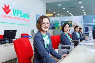 Bùng nổ giao dịch cổ phiếu VPBank