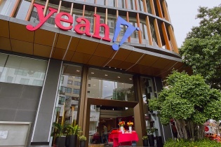 Bà Trần Uyên Phương tiếp tục rút vốn khỏi Yeah1