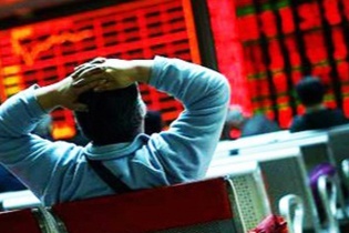 “Ác mộng” margin call, lệnh giải chấp dìm VN-Index về mốc 1.385 điểm