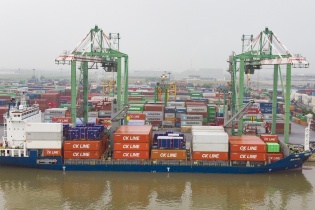 Dồn lực cho M&A, Viconship tính tăng vốn và vay từ kênh trái phiếu