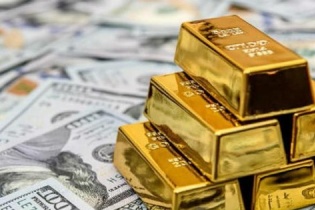 Giá vàng quốc tế và trong nước cùng bật tăng trở lại