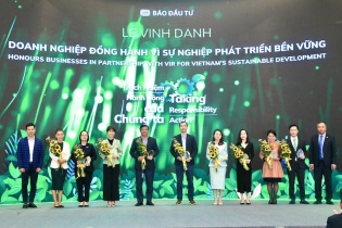 Vinh danh các doanh nghiệp đồng hành vì sự nghiệp phát triển bền vững