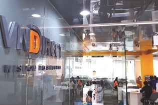 Hệ thống giao dịch điện tử bị tấn công, VNDirect đang kết nối trở lại