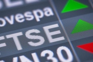 FTSE Russell tiếp tục giữ Việt Nam trong danh sách theo dõi nâng hạng