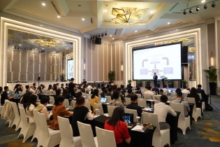 Chuyên gia lý giải vì sao nhà đầu tư “gồng lỗ” giỏi hơn “giữ lãi”