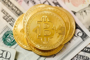 Vượt mốc 71.000 USD, Bitcoin còn tăng đến mức nào?