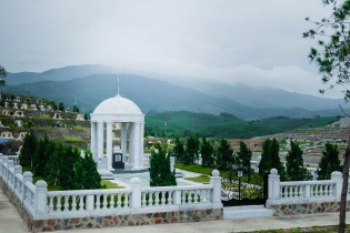 Giá đất “cõi âm” tăng chóng mặt