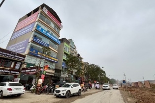 [Ảnh] Người dân choáng váng vì nhà, đất quê mình bị “hét giá” 344 triệu đồng/m2
