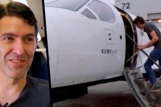 Doanh nhân "sang chảnh" đi làm hàng ngày bằng... máy bay