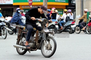 Hỗ trợ dân đổi xe máy cũ nát: Bộ Tài chính lo không khả thi