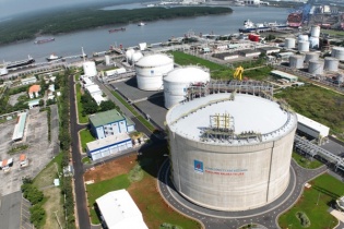 PV GAS ký hợp đồng 25 năm cấp LNG cho Điện Nhơn Trạch 3 và 4   