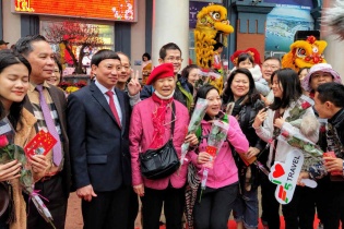 Quảng Ninh đón những vị khách đầu tiên trong ngày mùng 1 Tết Canh Tý 2020