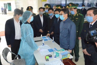 Quảng Ninh chốt chặn dịch Corona ngay tại cửa khẩu Móng Cái