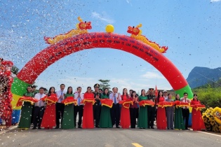 Quảng Ninh khánh thành đường nối Khu kinh tế cửa khẩu Móng Cái và Bắc Phong Sinh