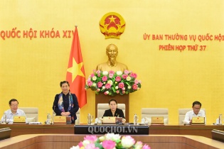 Cho phép các doanh nghiệp bất động sản chào bán trái phiếu quốc tế: Ai kiểm soát và kiểm soát như thế nào?