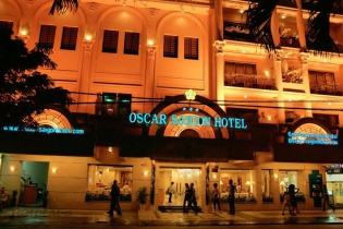 Thu hồi hạng sao với Khách sạn Oscar SaiGon