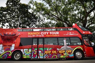 Chuẩn bị ra mắt dịch vụ xe buýt 2 tầng cạnh tranh với Ha Noi City tour