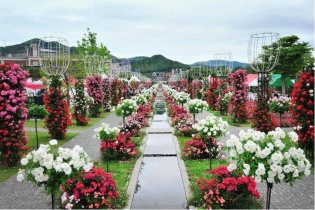 Đầu tư 3 khu du lịch sinh thái và tâm linh tại Hà Nội, Đà Nẵng và Hà Giang