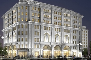 Hà Nội nói sao về hai "kiệt tác chậm thời gian" chiếm giữ "đất vàng" gần Hồ Hoàn Kiếm?