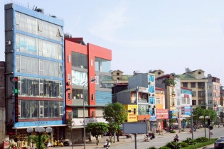 Xử lý nhà siêu mỏng, siêu méo trên các tuyến vành đai và đường mới 