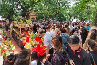 Hà Nội hỏa tốc yêu cầu không tập trung đông người hiếu hỷ và các nơi thờ tự