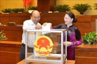 Quốc hội phê chuẩn nhiều nhân sự mới 