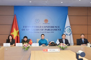 Ứng phó với Covid-19, không thể bỏ qua vai trò dẫn dắt của Quốc hội