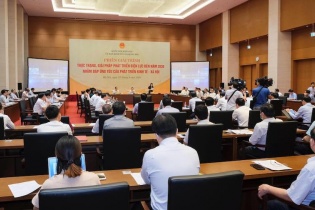 Giá điện nhập khẩu rẻ hơn mua trong nước