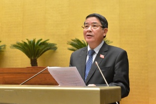 Nghĩa vụ trả nợ chạm trần, Quốc hội yêu cầu cơ cấu lại nợ 