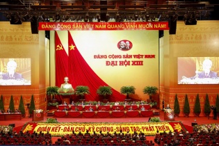 215 chính đảng, tổ chức, bạn bè quốc tế gửi điện, thư chúc mừng Đại hội XIII 
