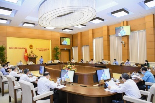 Chủ tịch Quốc hội lưu ý nhiều vấn đề tài chính, ngân sách 
