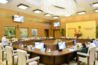 Đại biểu Quốc hội "kỷ cương để dân trọng, năng động để dân nhờ"   