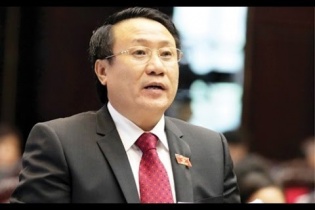 Khó khăn bủa vây, càng cần tập trung tháo gỡ vướng mắc về thể chế