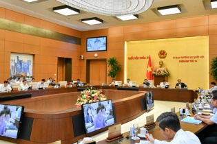 Thành lập thị trấn Bình Phú (Tiền Giang) và thị xã Chơn Thành (Bình Phước) 