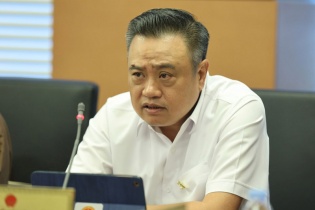 Đấu giá biển số ô tô: Nên để cấp nào quyết mức giá khởi điểm?