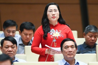 Mua sắm 95 tỷ đồng, nhưng ban hành 1.165 quyết định chỉ định thầu để lách luật