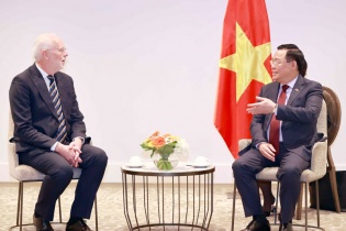 Chủ tịch Quốc hội Vương Đình Huệ tiếp một số doanh nghiệp của New Zealand