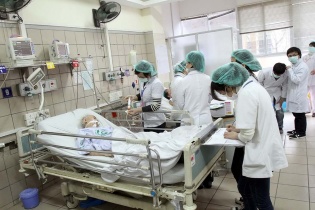 Nghiên cứu thành lập các đơn vị mua sắm chuyên nghiệp, hạn chế sai sót cho bác sỹ