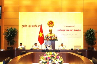 Đánh giá đúng mức cả điểm sáng và hạn chế của nền kinh tế 