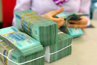 Giảm thuế giá trị gia tăng phải được Quốc hội quyết định
