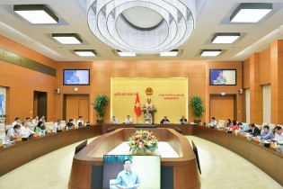 Chủ tịch Vương Đình Huệ: Quốc hội chuẩn bị giám sát tối cao gói hỗ trợ phục hồi