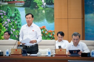 Trung bình mỗi năm tai nạn giao thông cướp đi sinh mạng của gần 10.000 người