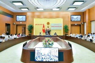 Chủ trương đầu tư dự án đường sắt tốc độ cao Bắc - Nam đã được thẩm tra