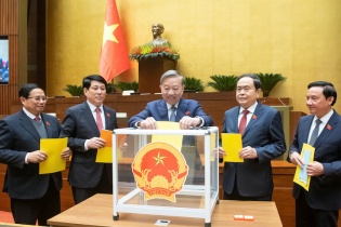 Kiện toàn nhân sự Chính phủ: Phê chuẩn bổ nhiệm bộ trưởng 4 bộ mới