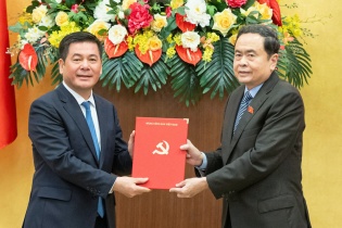 Ông Nguyễn Hồng Diên được điều động giữ chức Phó bí thư chuyên trách Đảng ủy Quốc hội