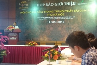 Doanh nghiệp gỗ phía Nam “tấn công” ra Bắc để giữ sân nhà